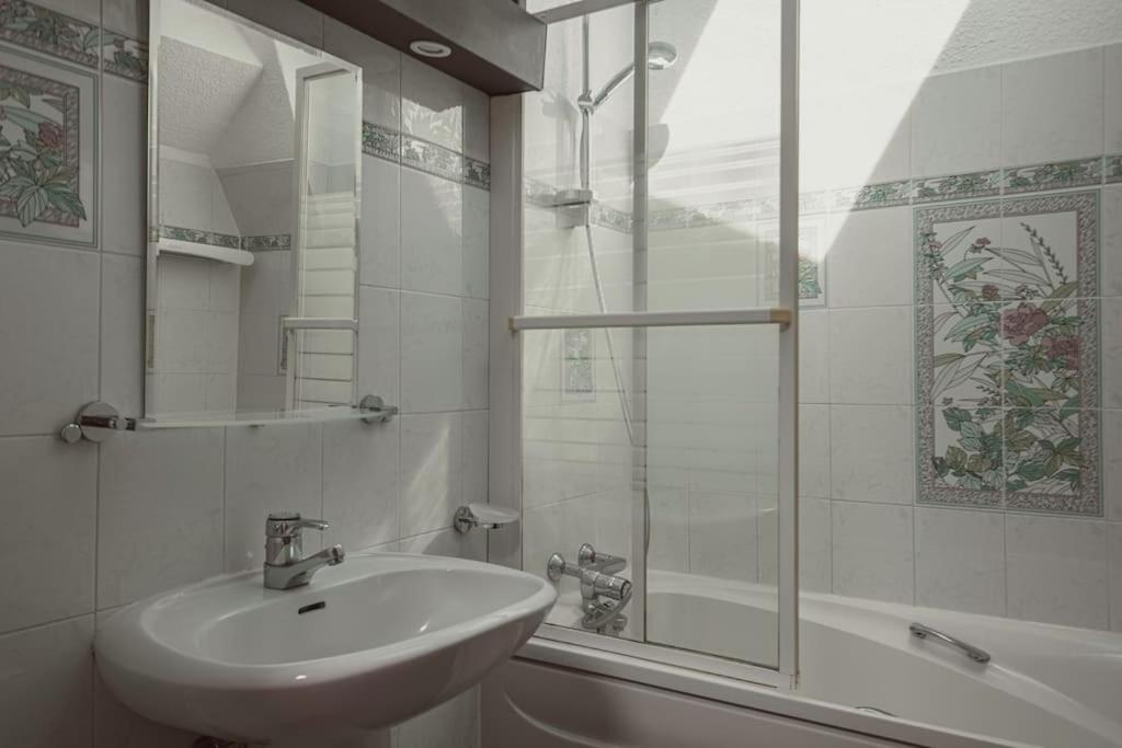 " Le Manoir Du Riouffe " Citycenter - Charme A La Francaise - Congres - Clim - Wifi คานส์ ภายนอก รูปภาพ